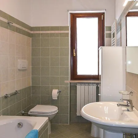 3 Bedroom Cozy In *